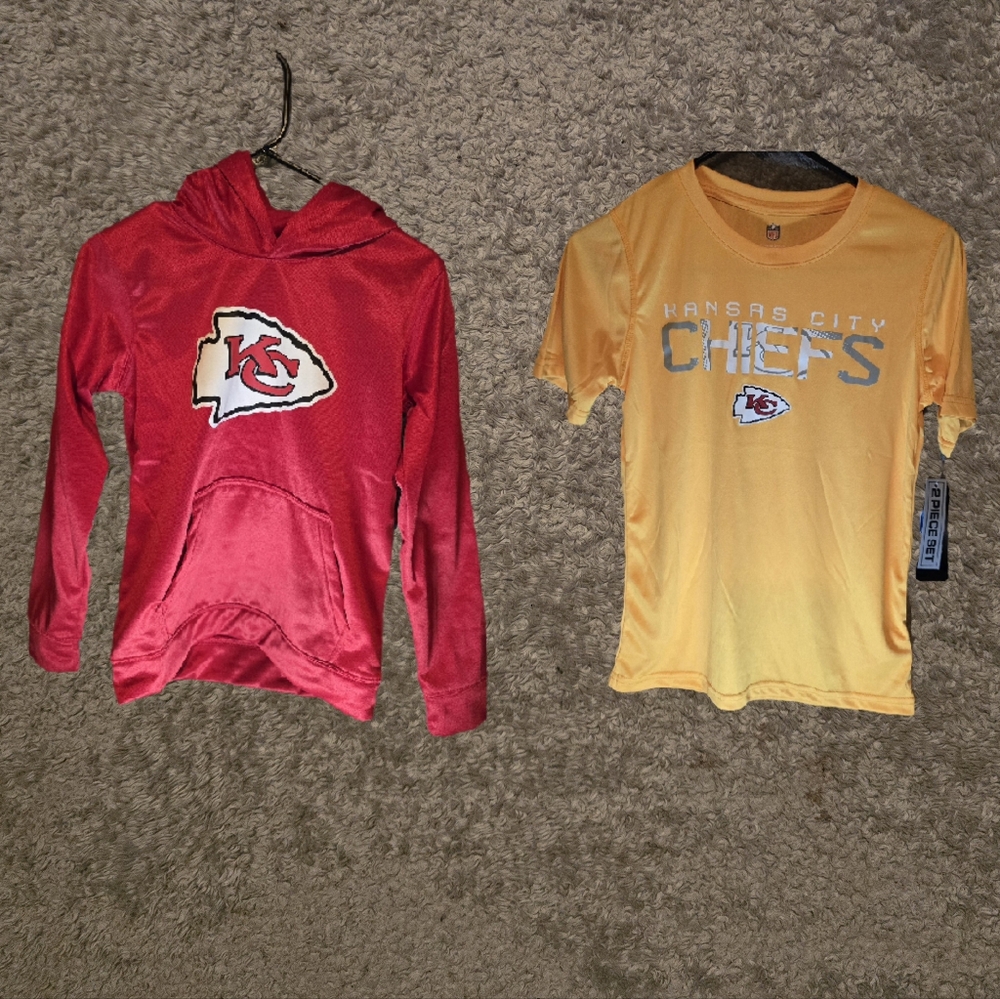 NFL Kansas City Chiefs Youth Boys Two Piece Performance Fleece Hoodie and Tee